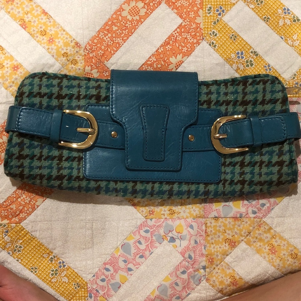 Banana Republic Stylish Turquoise houndstooth Clutch